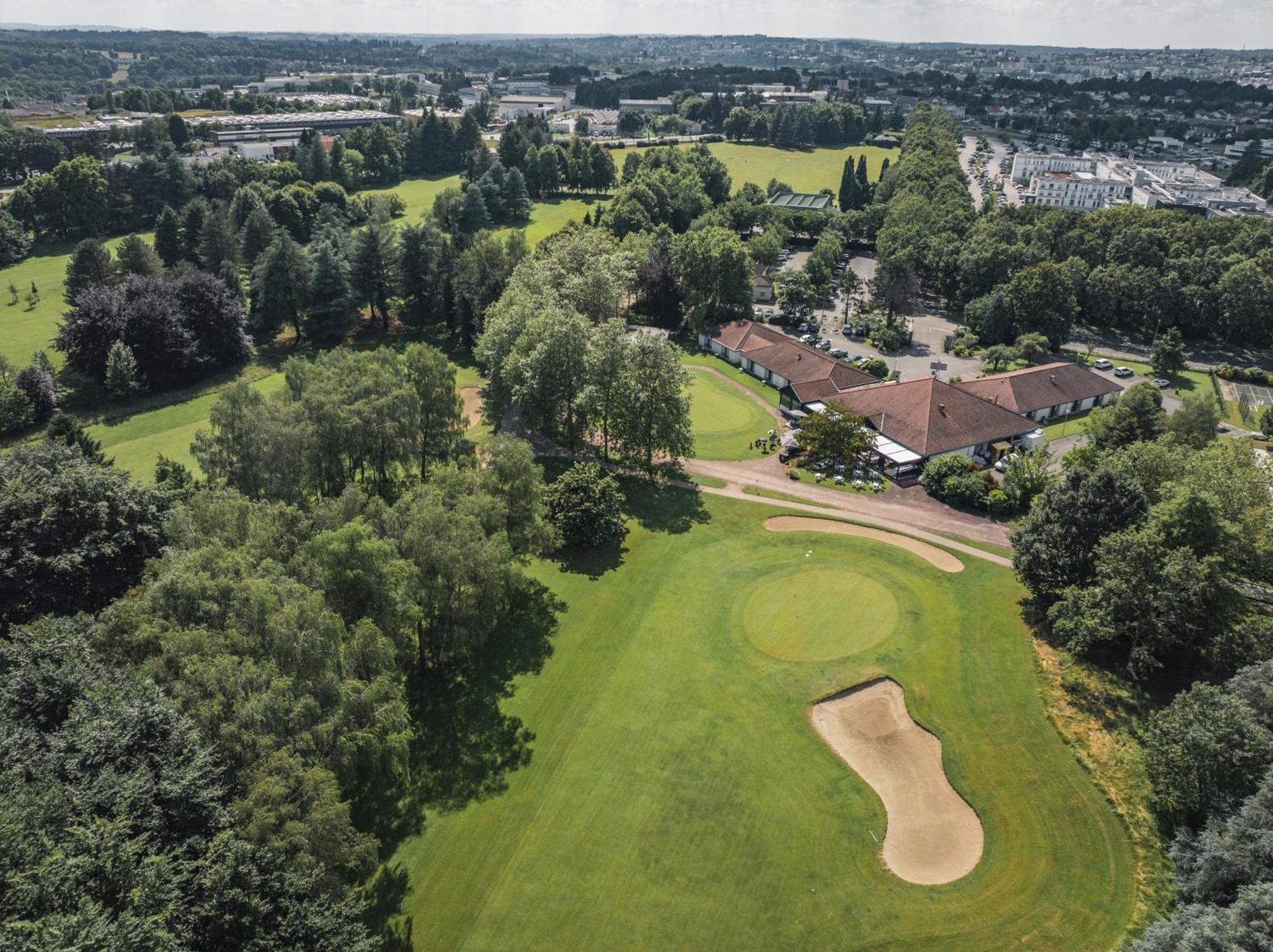 Hotel Du Golf Saint Lazare Лимож Экстерьер фото