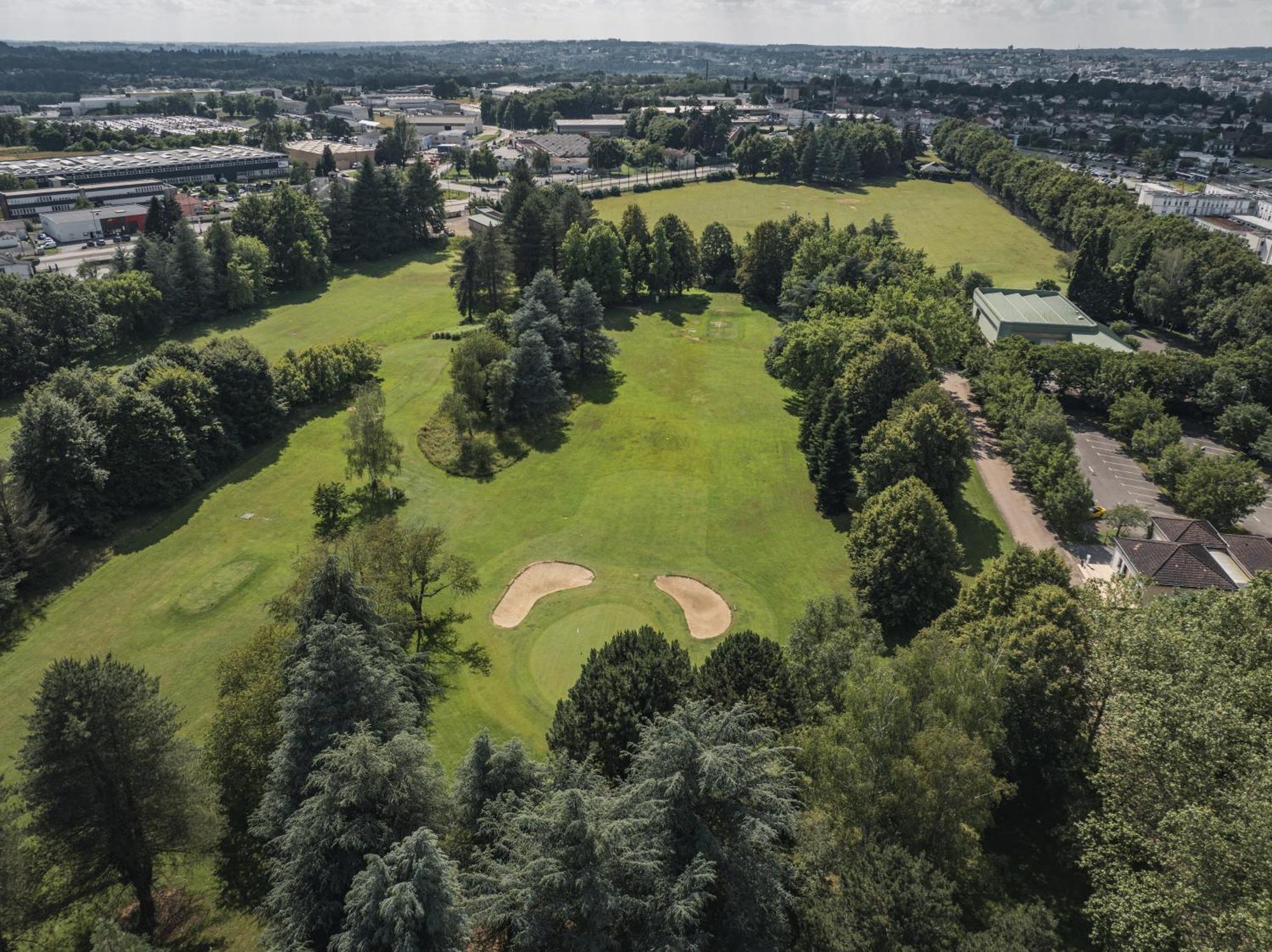 Hotel Du Golf Saint Lazare Лимож Экстерьер фото
